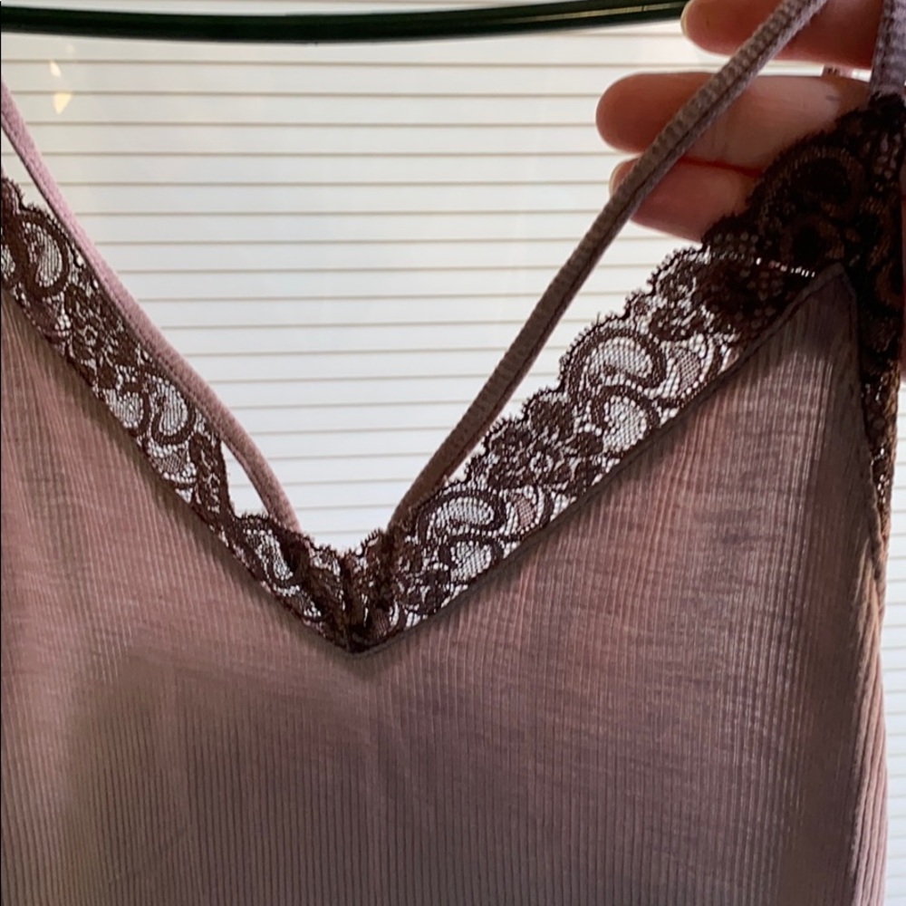 American eagle Ribbed tank NWT - Picture 3 of 4